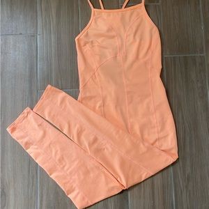 NWOT Free People Ashford Side to Side Performance CORAL COLOR - XS